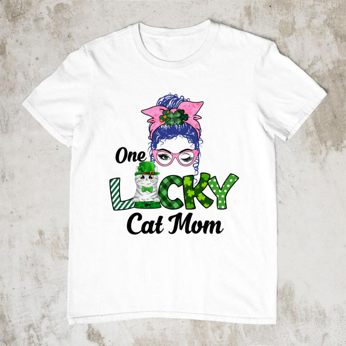 One Lucky Cat Mom - Personalized Gifts Custom Cat Shirt for Cat Mom, Cat Lovers