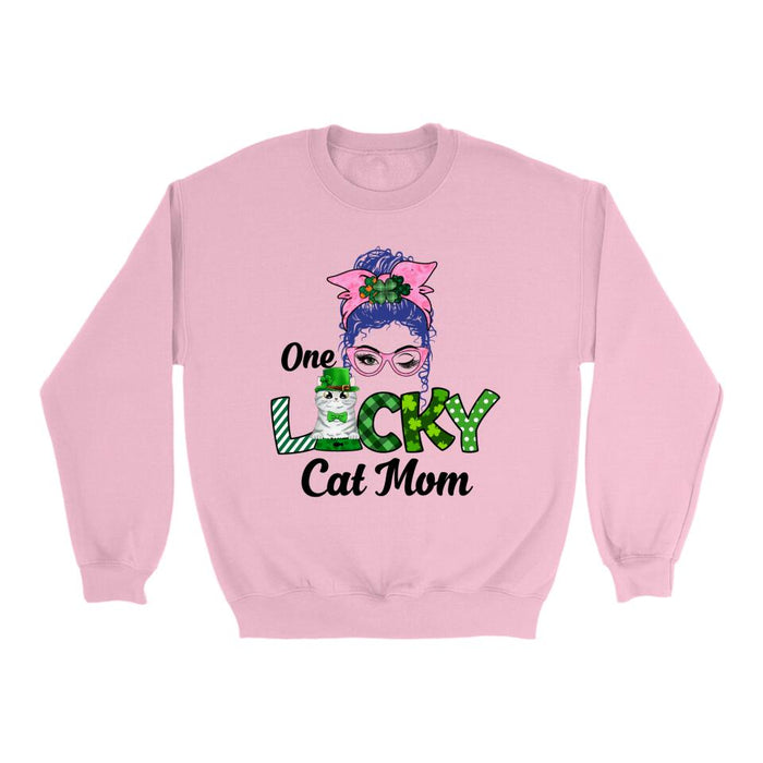 Personalized One Lucky Cat Mom Shirt, Custom St Patricks Day Cat Mom Shirt for Cat Lovers