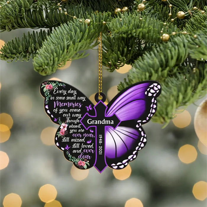 Everyday In Some Small Way Memories Of You Come Our Way - Personalized Gifts Custom Wooden Ornament For Loss Of Loved One, Memorial Gifts