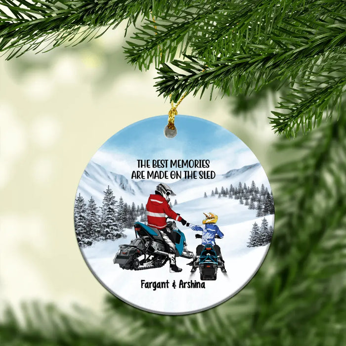 Personalized Snowmobiling Ornament for Snowmobile Enthusiasts - Ideal for Parents and Kids