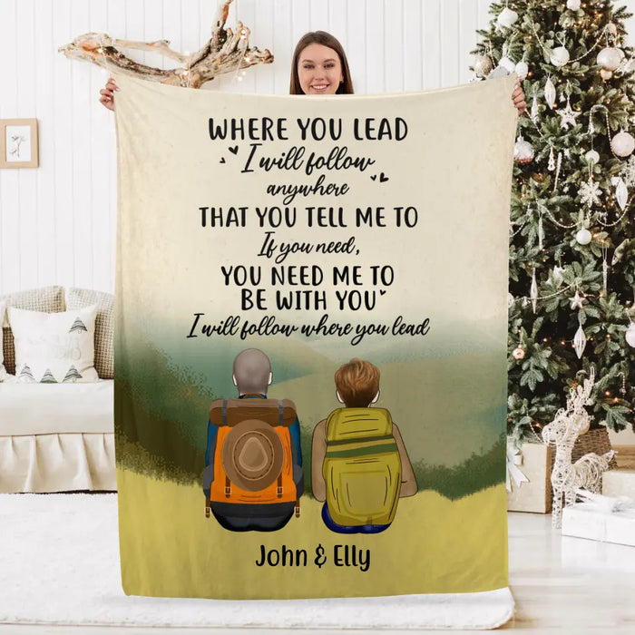 Personalized Blanket, Hiking Couple On Mountain - Hiking Couple & Friends, Gift for Hikers