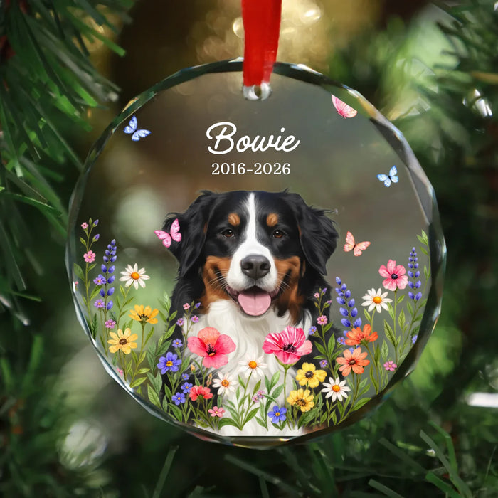 Mockup-Glass-Ornament-3