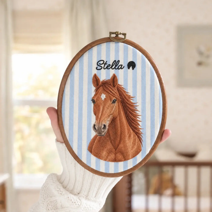 Stella horse embroidery in a nursery hoop