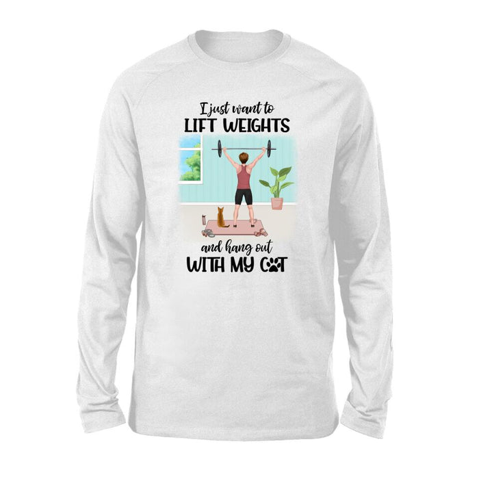 Personalized T-shirt, Woman Lifts Weights With Cats, Gift for Cat Lovers, Fitness Lovers
